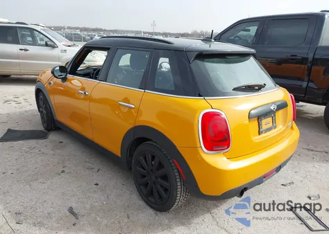 2016 Mini Hardtop Cooper z USA, uszkodzony, nr VIN WMWXU1C56G2D10006